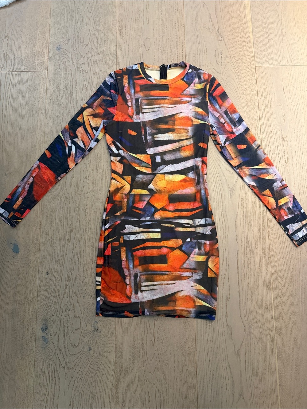 AKIRA Orange & Black Abstract Long-Sleeve Bodycon Dress